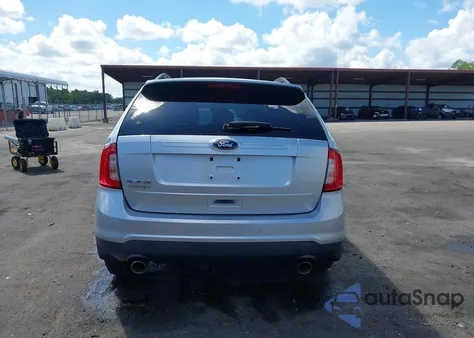 2013 Ford Edge Se z USA, uszkodzony, nr VIN 2FMDK3GC5DBC15919